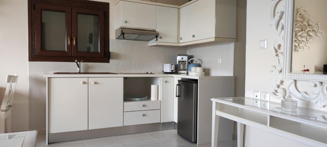 Nari Nari Apartment คูตซูนารี ภายนอก รูปภาพ