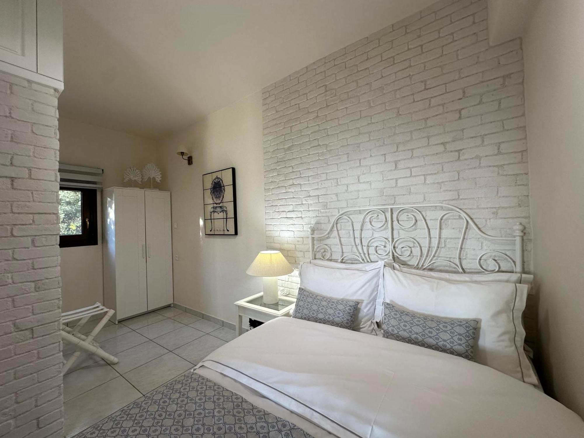 Nari Nari Apartment คูตซูนารี ภายนอก รูปภาพ